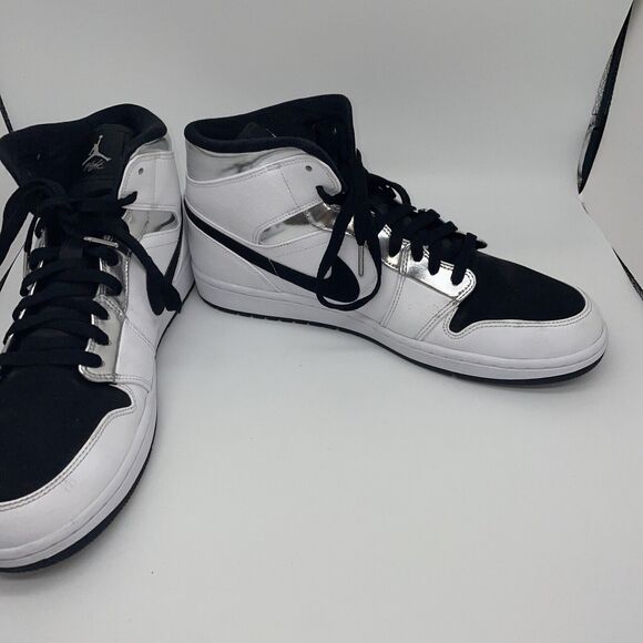 Air Jordan 1 Mid SE, Think‎ 16 Alternate, White/Metallic Silver/Black 11.5 main image 8